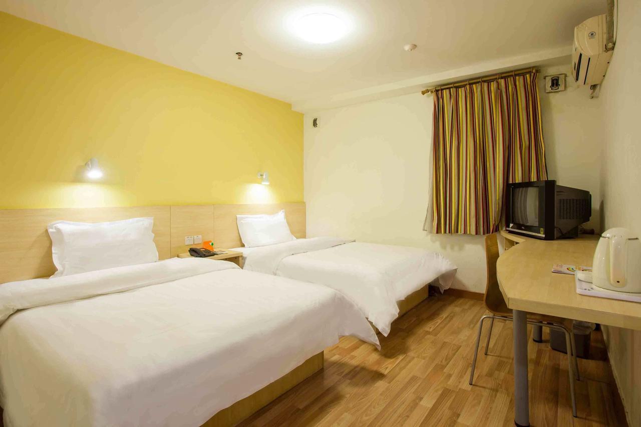 7Days Inn Zhongshan Li He Square Cameră foto